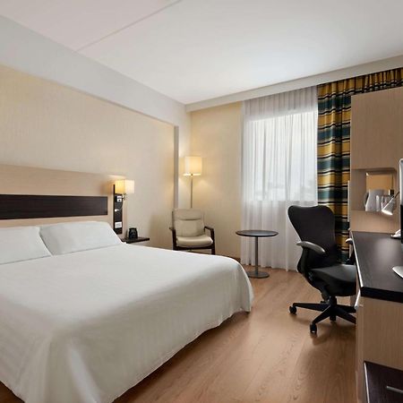 Hilton Garden Inn Rome Airport Fiumicino Ngoại thất bức ảnh