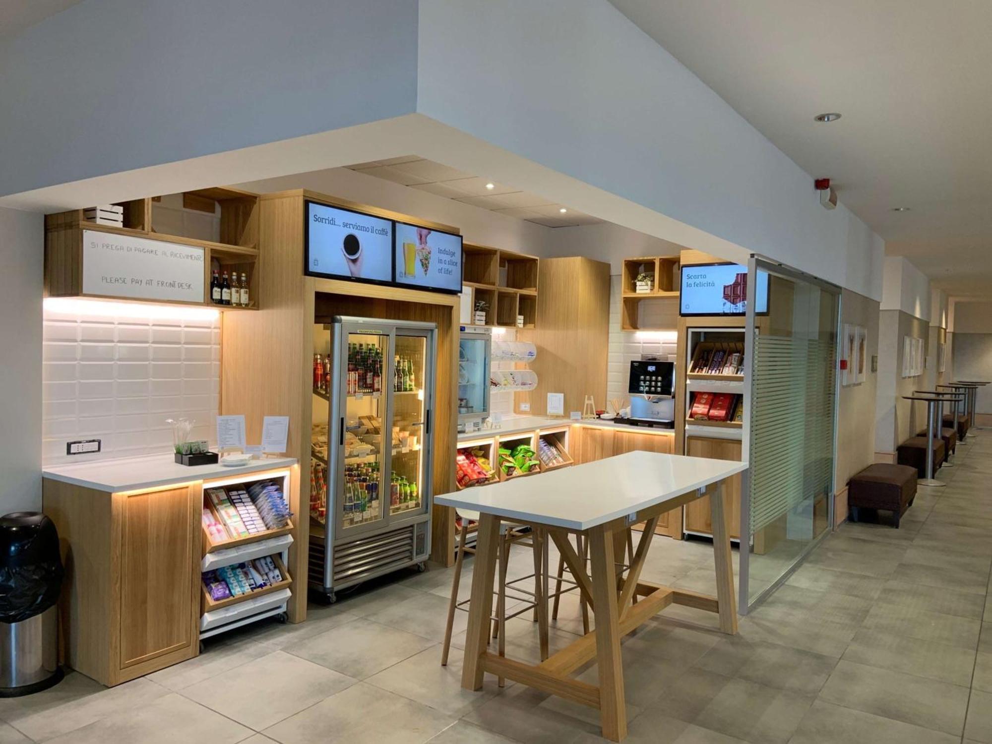 Hilton Garden Inn Rome Airport Fiumicino Ngoại thất bức ảnh