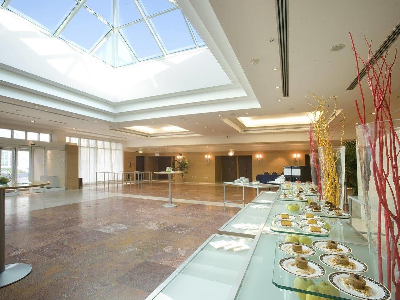 Hilton Garden Inn Rome Airport Fiumicino Ngoại thất bức ảnh
